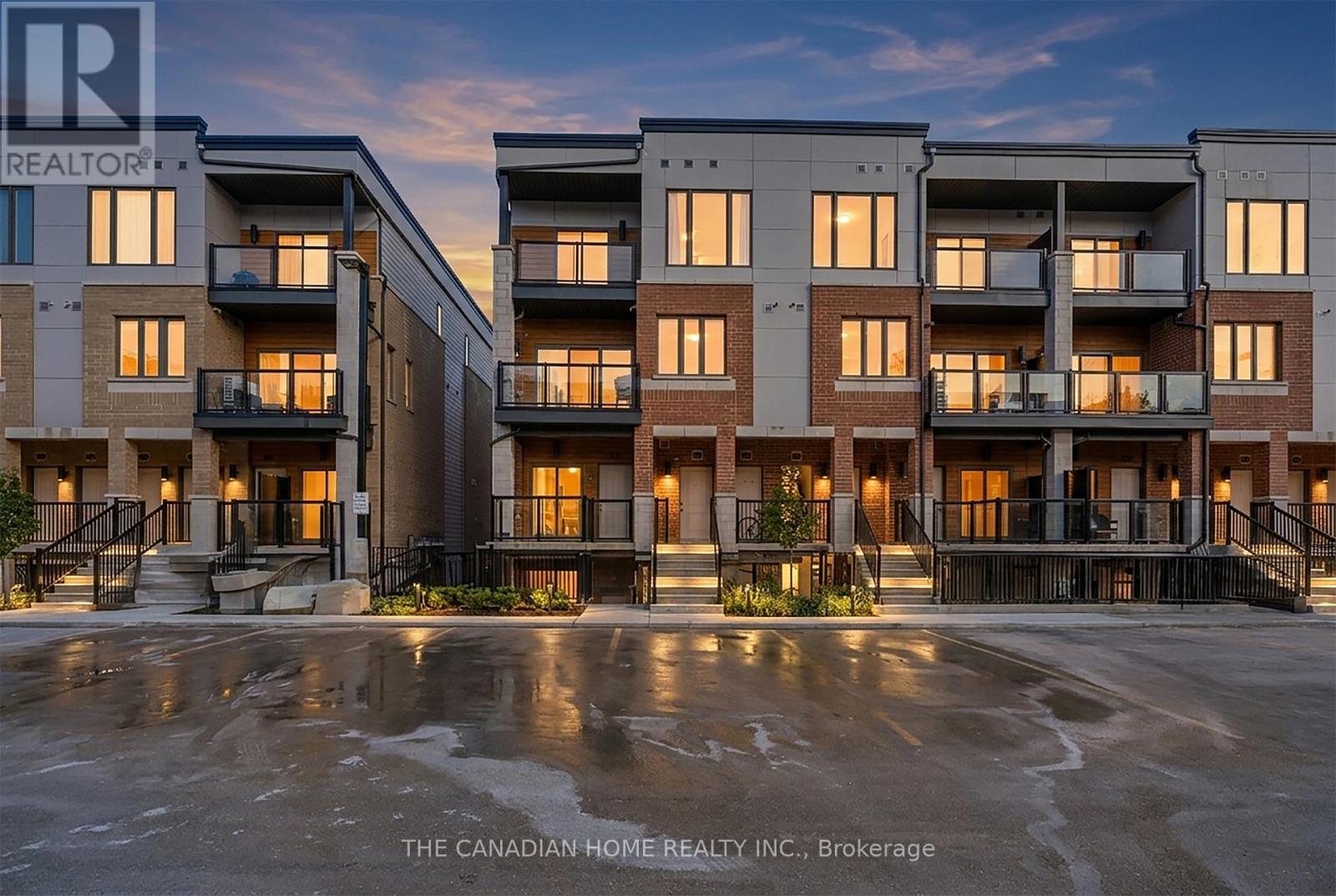 81 - 25 Isherwood Avenue, Cambridge, ON - Outdoor With Facade