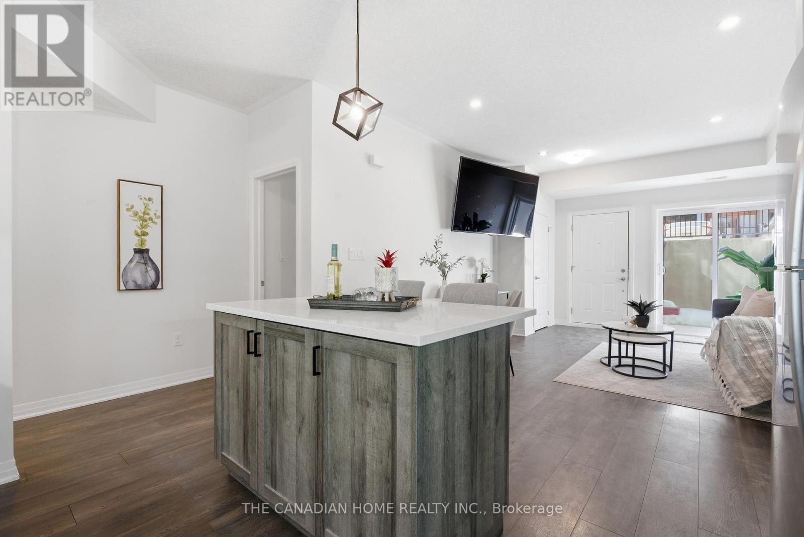 81 - 25 Isherwood Avenue, Cambridge, ON - Indoor