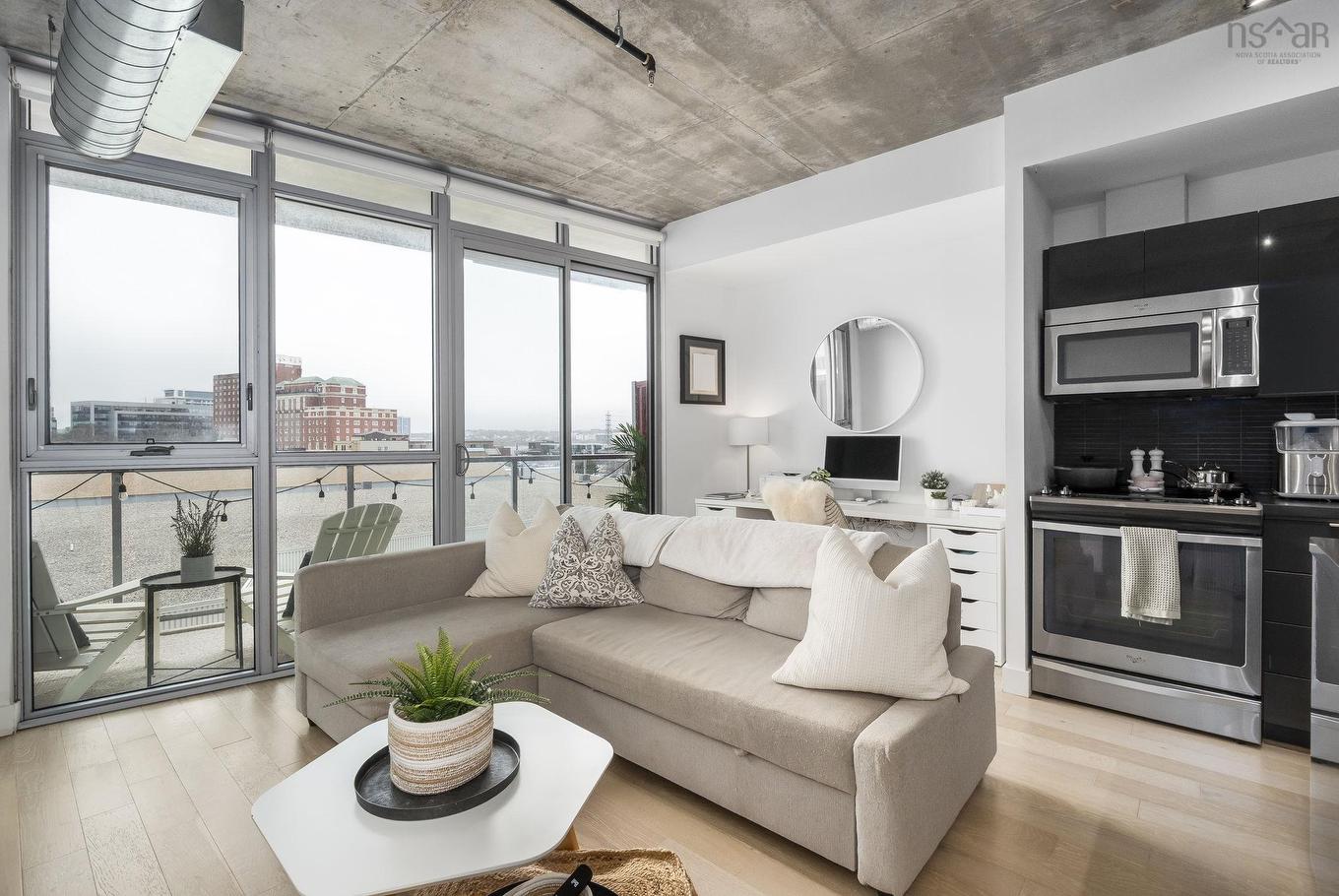 504 1065 Barrington Street, Halifax, NS