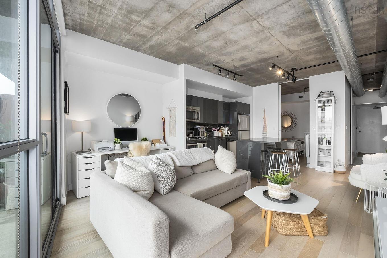 504 1065 Barrington Street, Halifax, NS