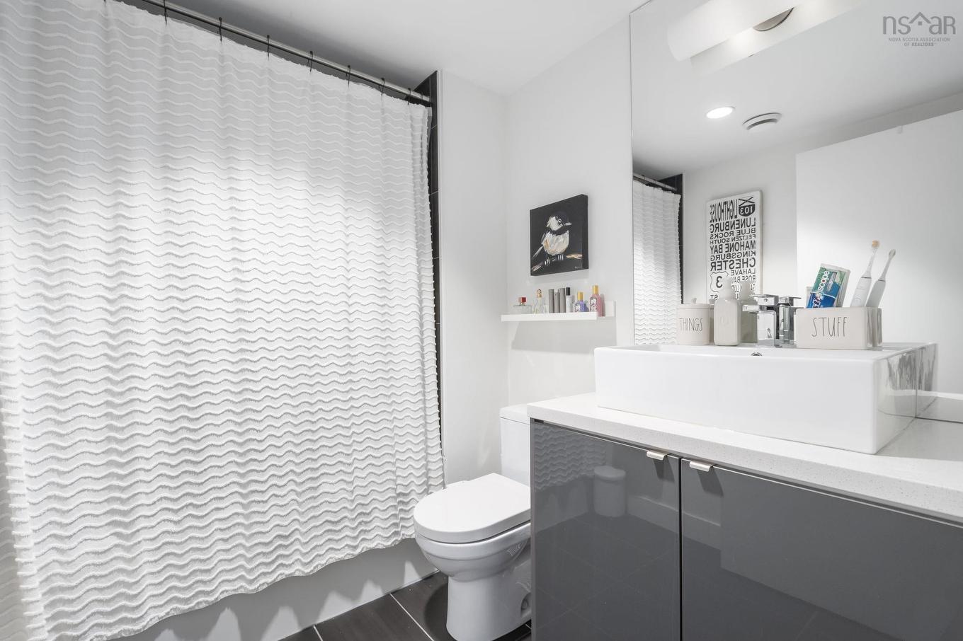 504 1065 Barrington Street, Halifax, NS