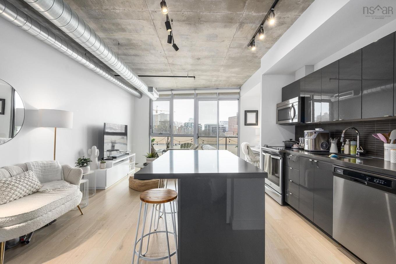 504 1065 Barrington Street, Halifax, NS