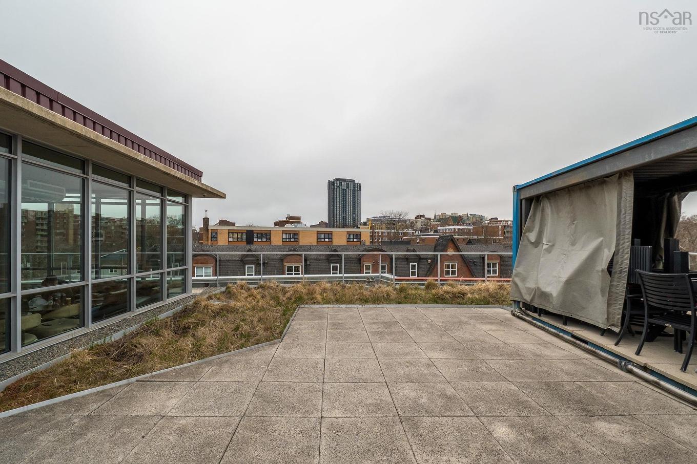504 1065 Barrington Street, Halifax, NS