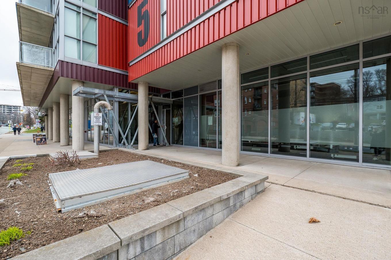 504 1065 Barrington Street, Halifax, NS