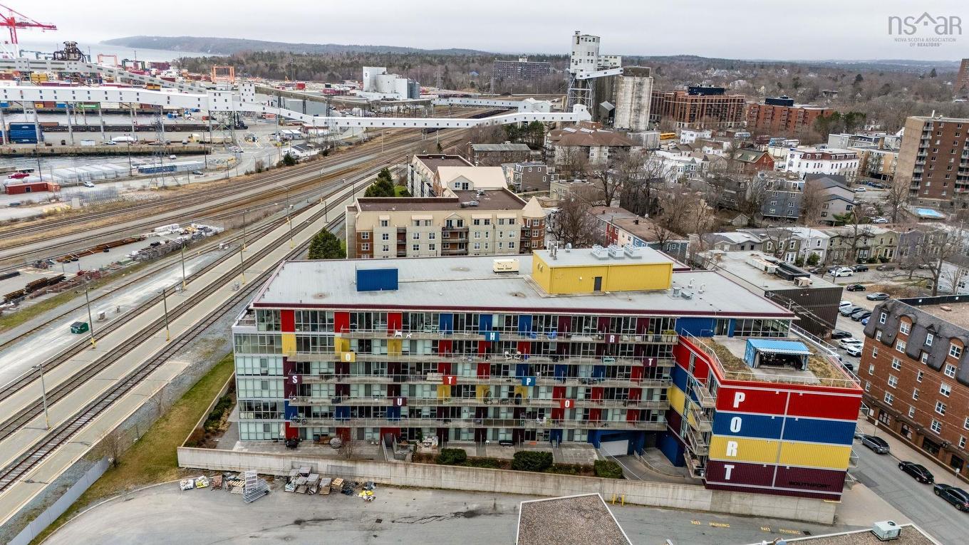 504 1065 Barrington Street, Halifax, NS
