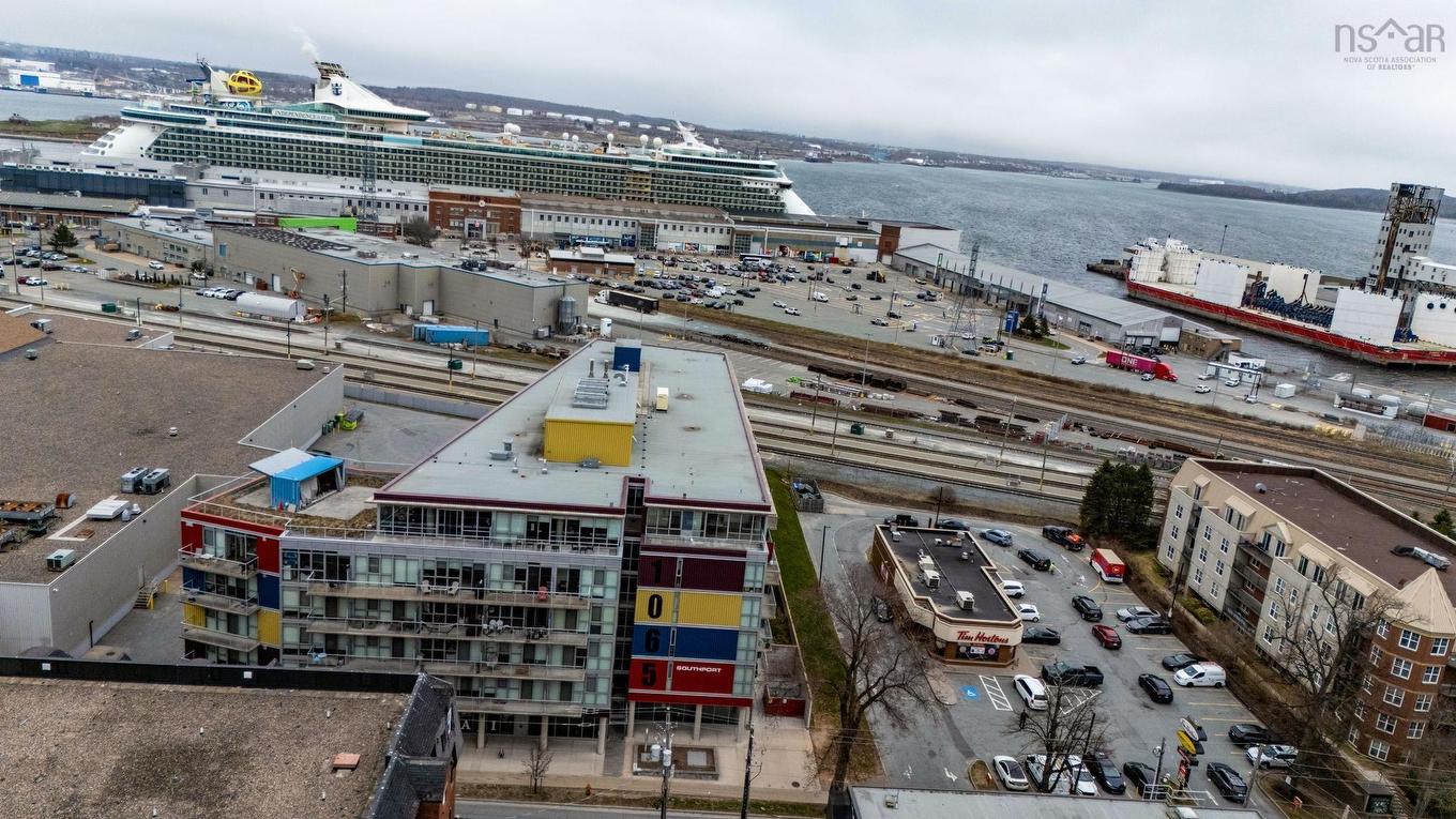 504 1065 Barrington Street, Halifax, NS