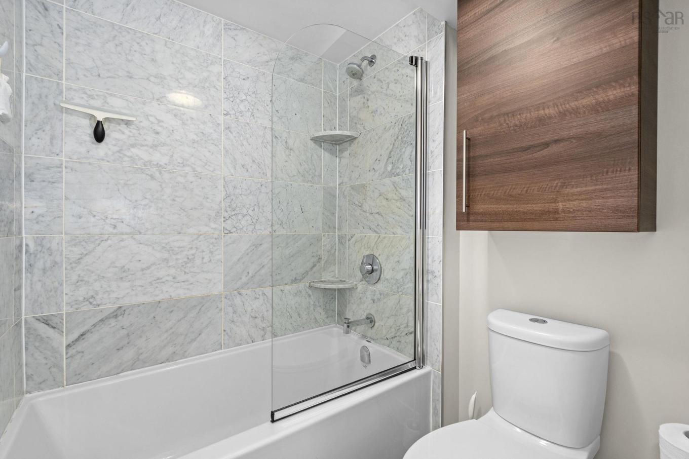 222 5662 Roberts Street, Halifax, NS