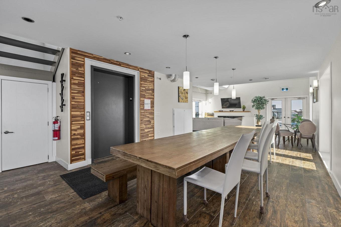 222 5662 Roberts Street, Halifax, NS