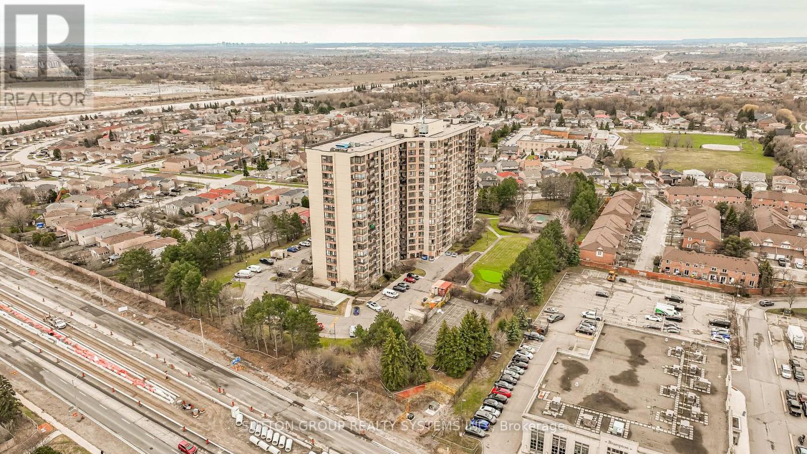 802 - 20 Cherrytree Drive, Brampton, ON - Outdoor With View