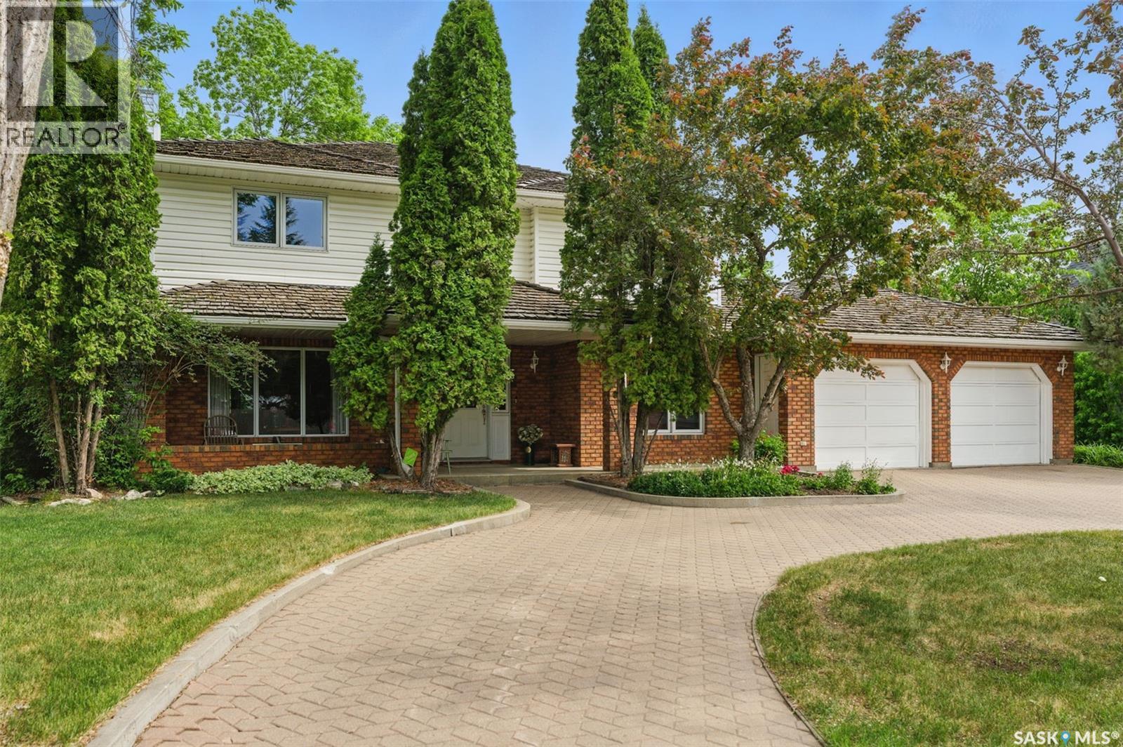 5052 7Th Street, Rosthern, SK - Outdoor