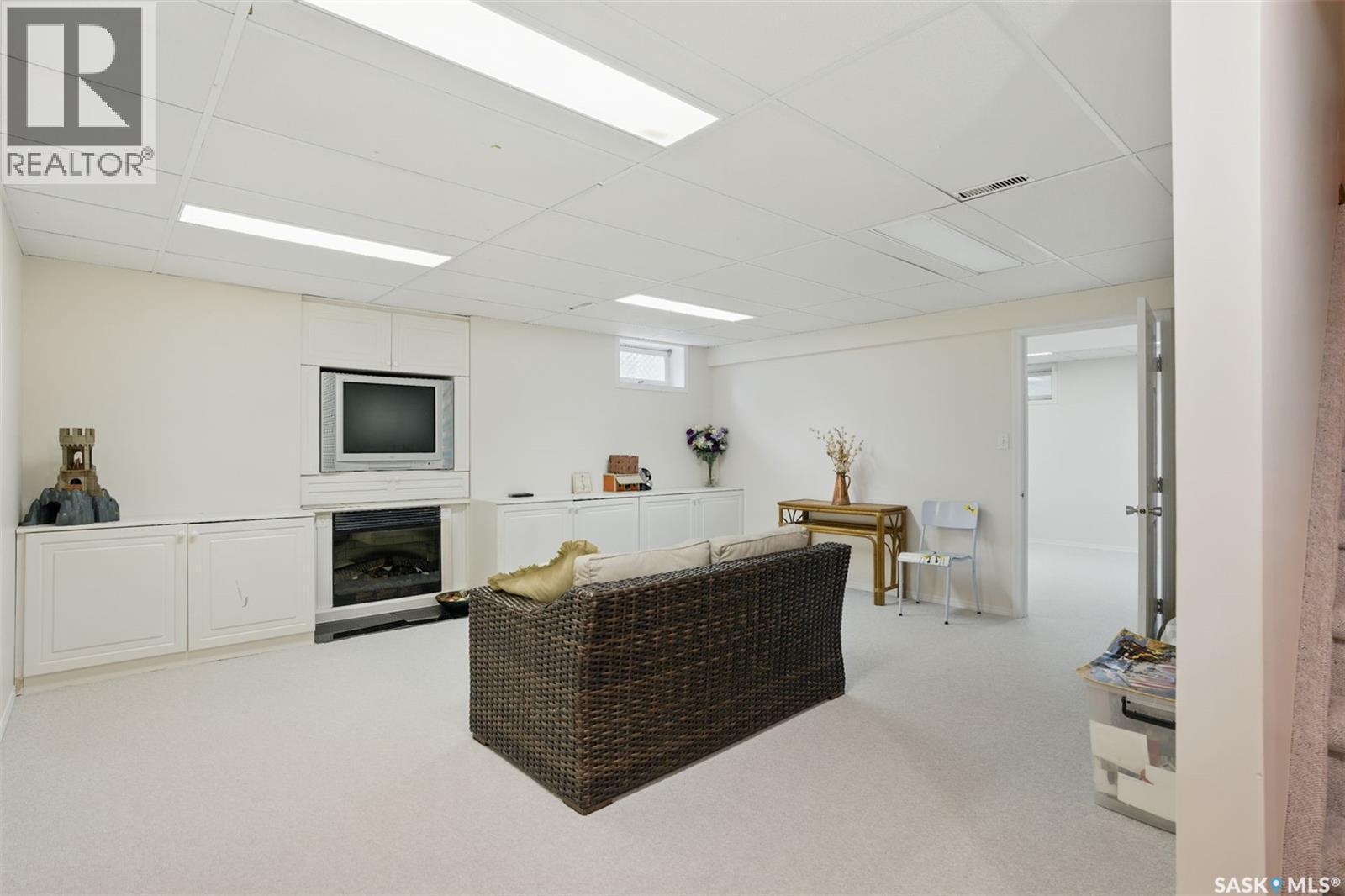 5052 7Th Street, Rosthern, SK - Indoor With Fireplace