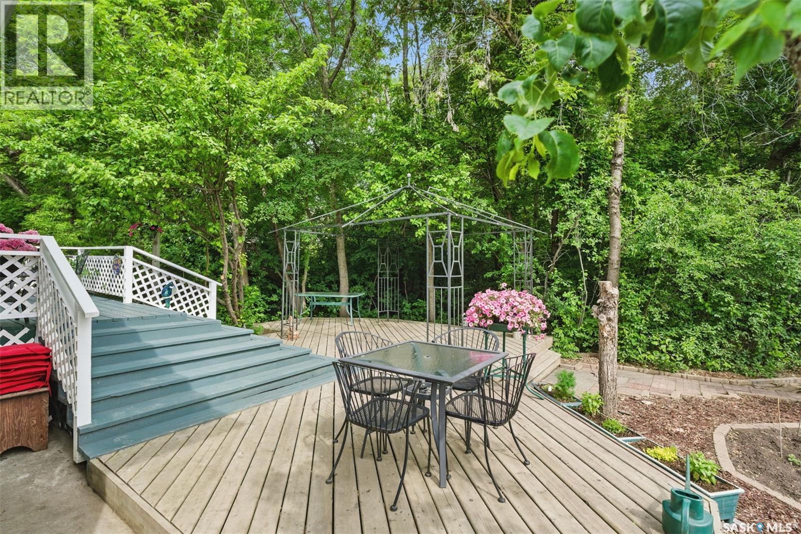 5052 7Th Street, Rosthern, SK - Outdoor With Deck Patio Veranda