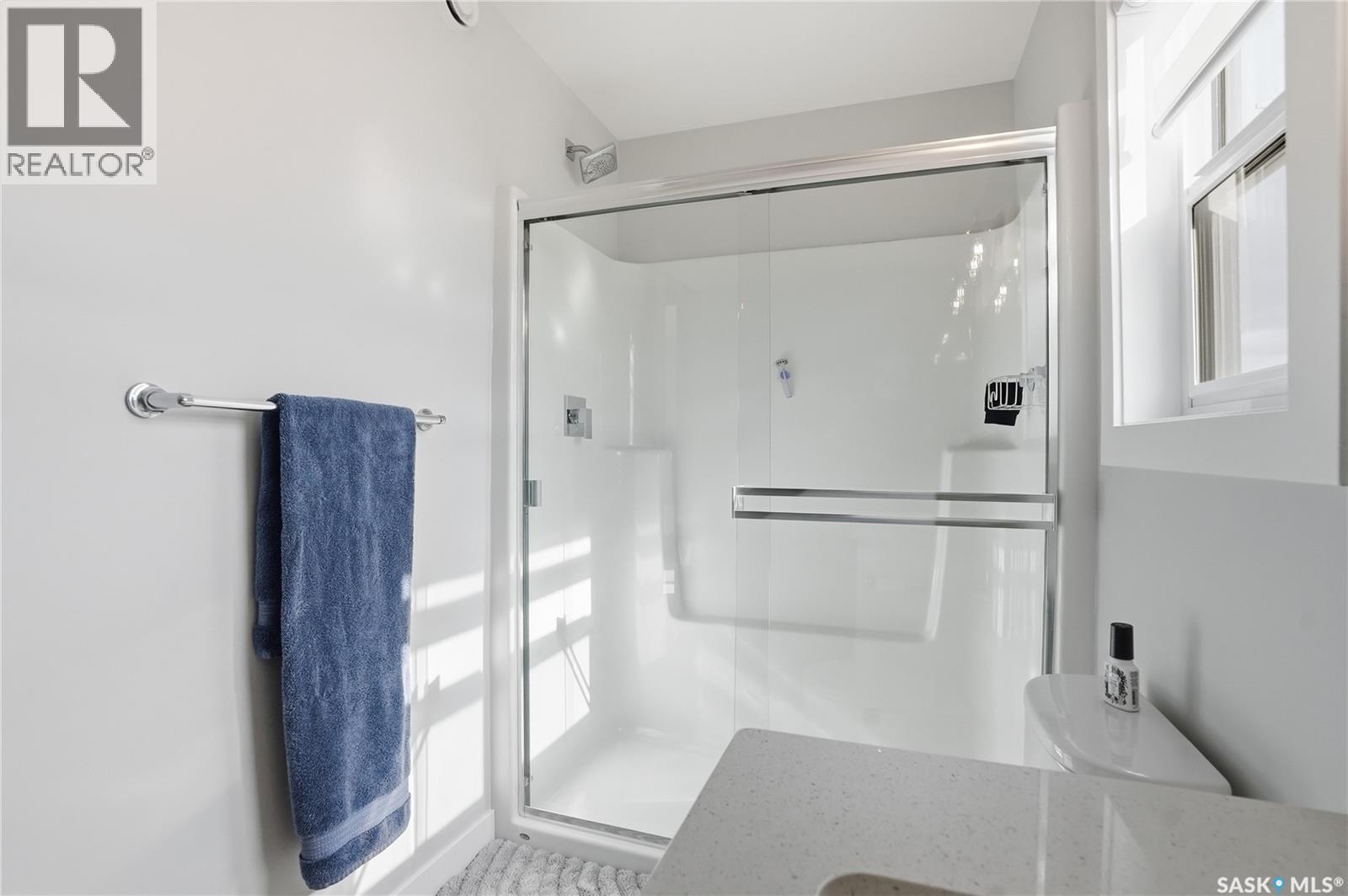 246 Aniskotaw Manor, Saskatoon, SK - Indoor Photo Showing Bathroom