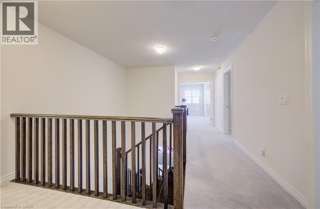 588 Beckview Crescent, Kitchener, ON - Indoor Photo Showing Other Room