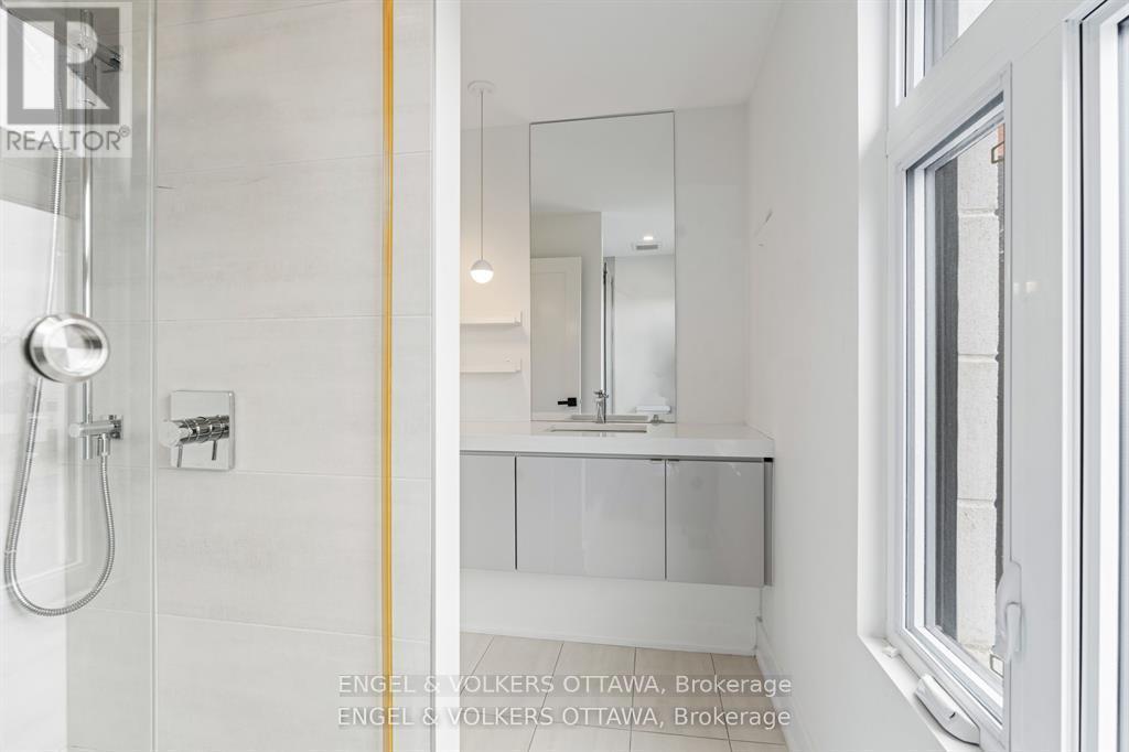 2154 Rice Avenue, Ottawa, ON