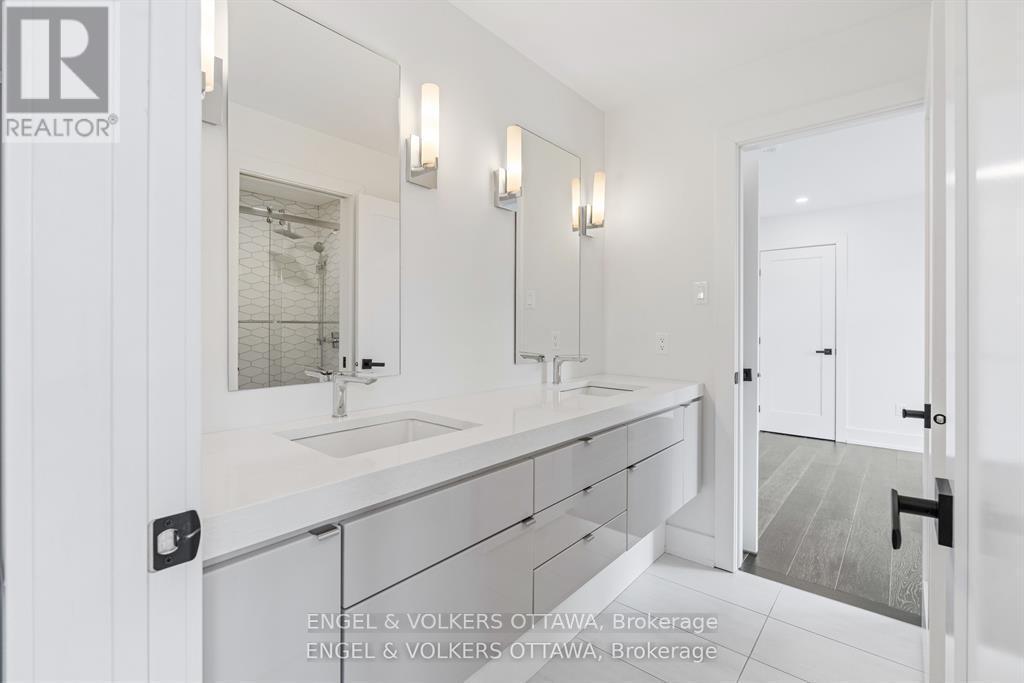 2154 Rice Avenue, Ottawa, ON