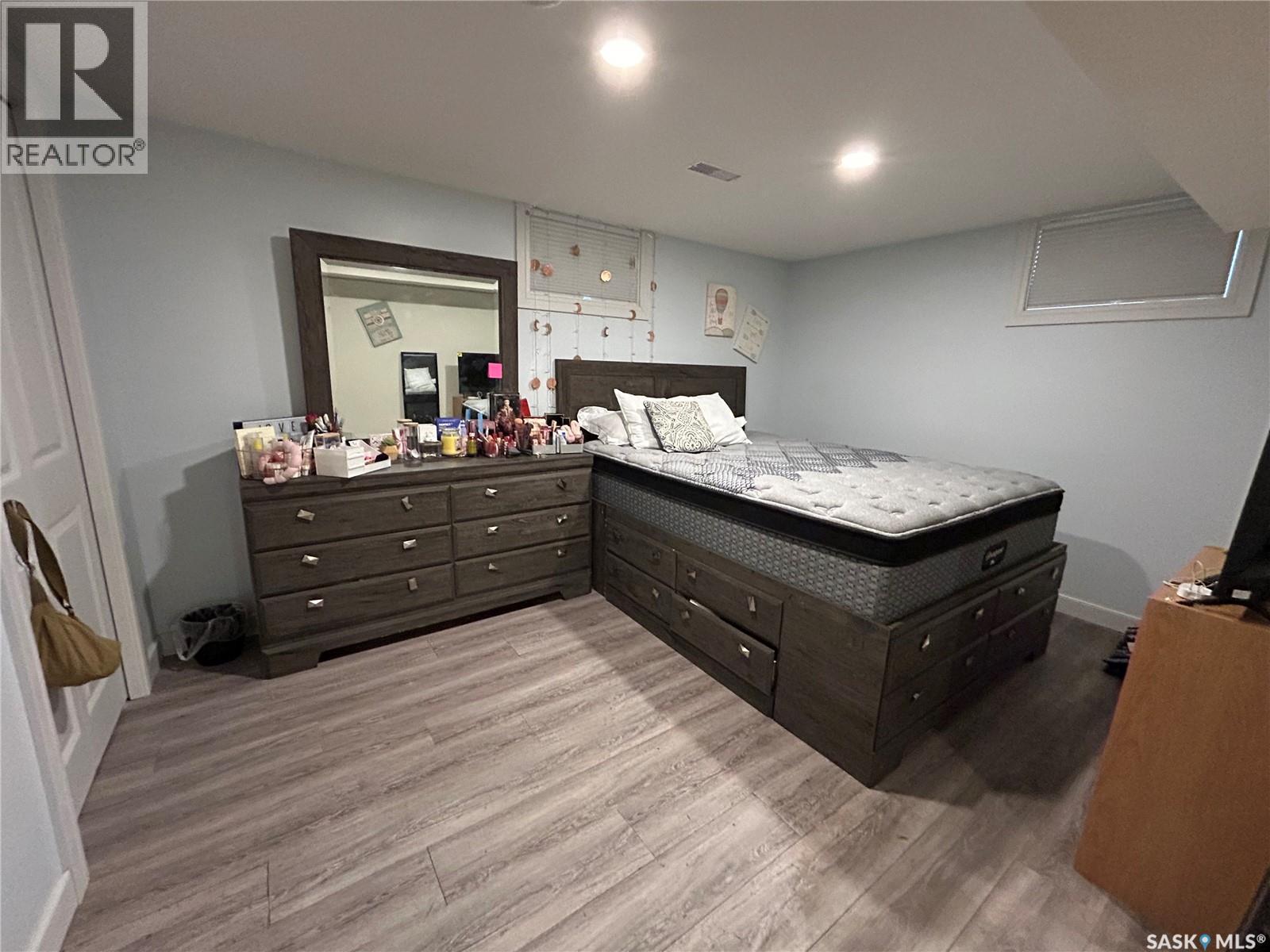 2007 Mayfair Bay, Estevan, SK - Indoor Photo Showing Bedroom