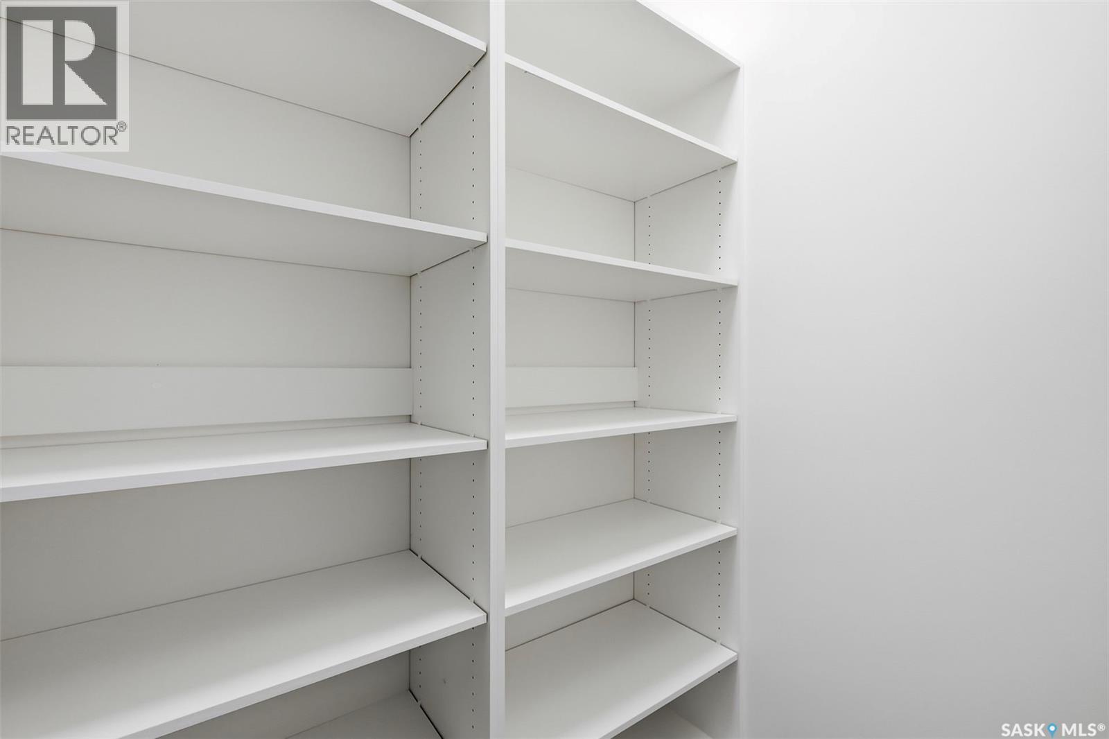 671 Underhill Road, Saskatoon, SK - Indoor With Storage