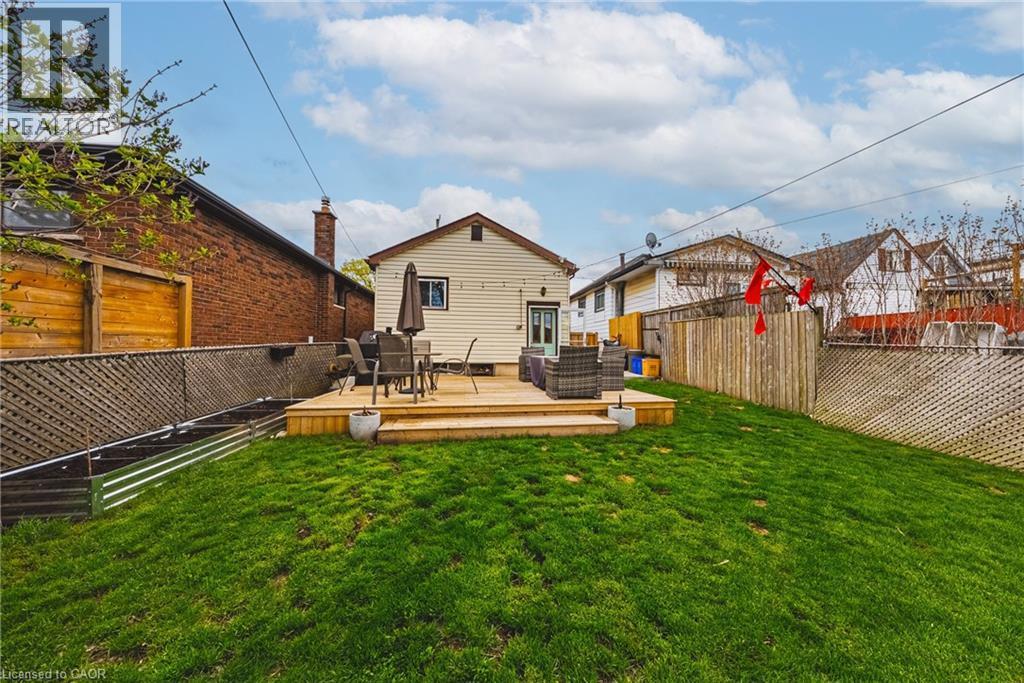 161 Ivon Avenue, Hamilton, ON - Outdoor With Deck Patio Veranda