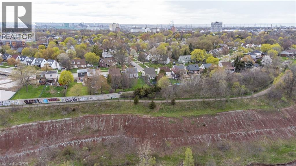 18 Armstrong Avenue, Hamilton, ON - Outdoor With View