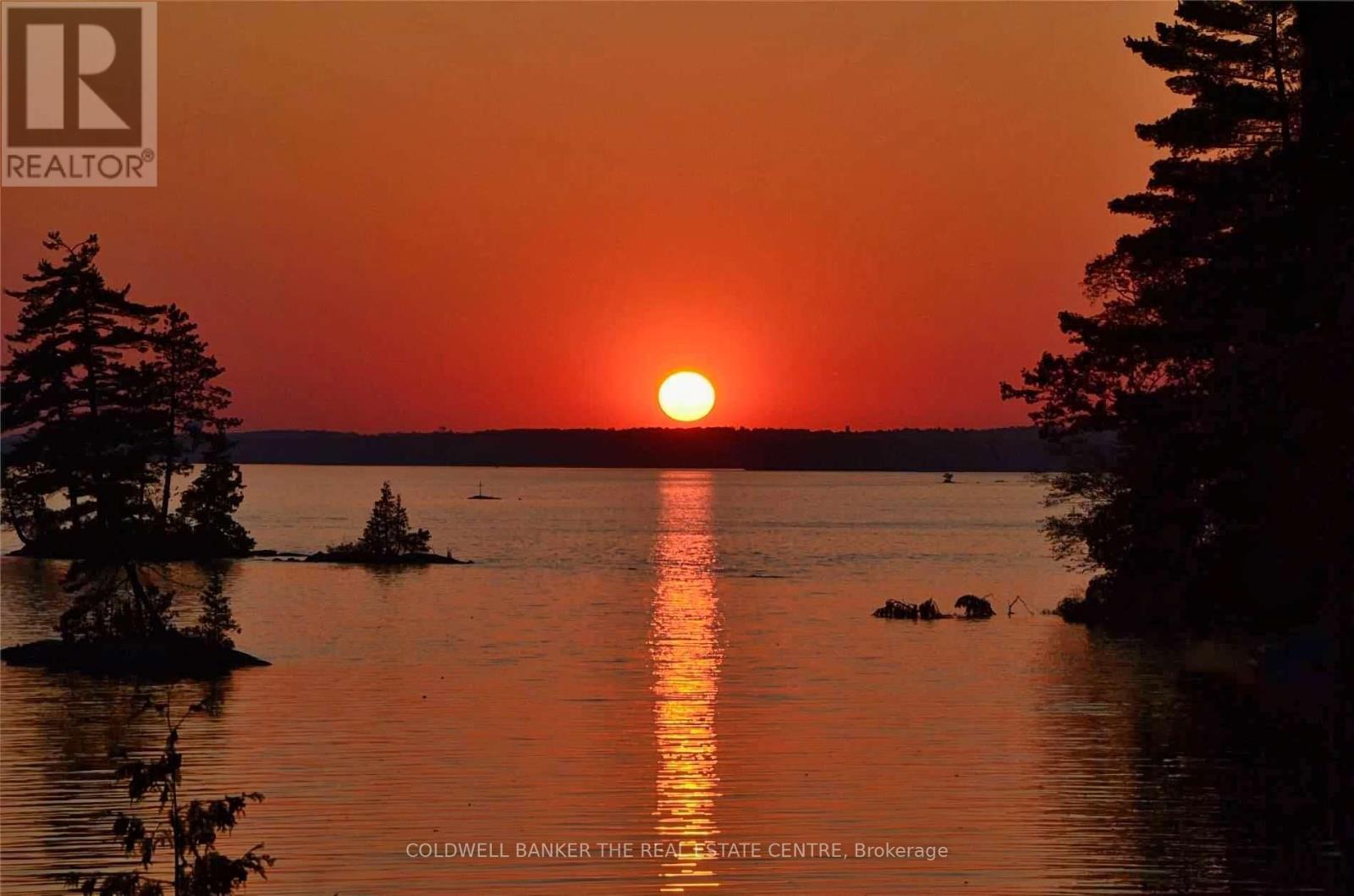 16 Evergreen Way, Trent Lakes, ON - Outdoor With Body Of Water With View