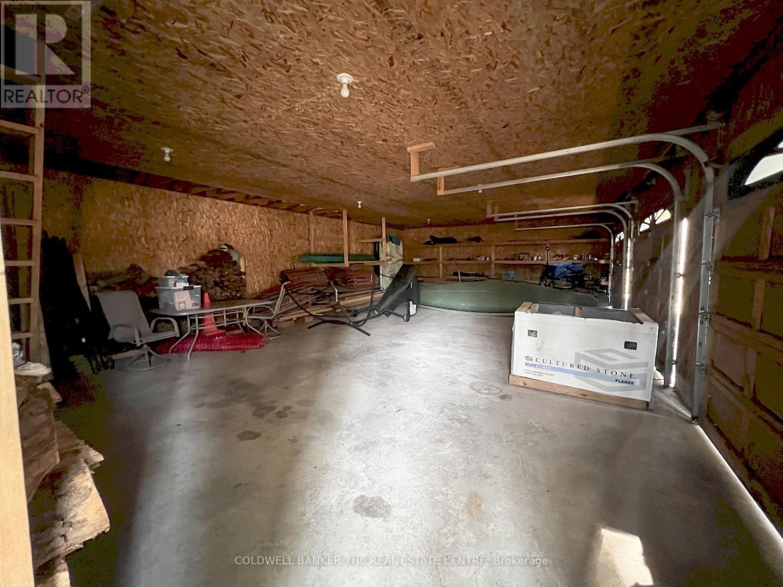 16 Evergreen Way, Trent Lakes, ON - Indoor Photo Showing Other Room