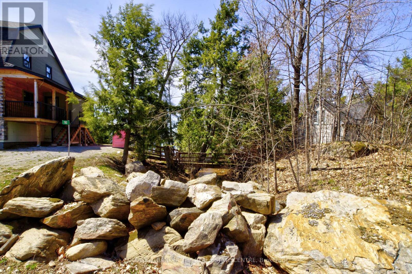 16 Evergreen Way, Trent Lakes, ON - Outdoor