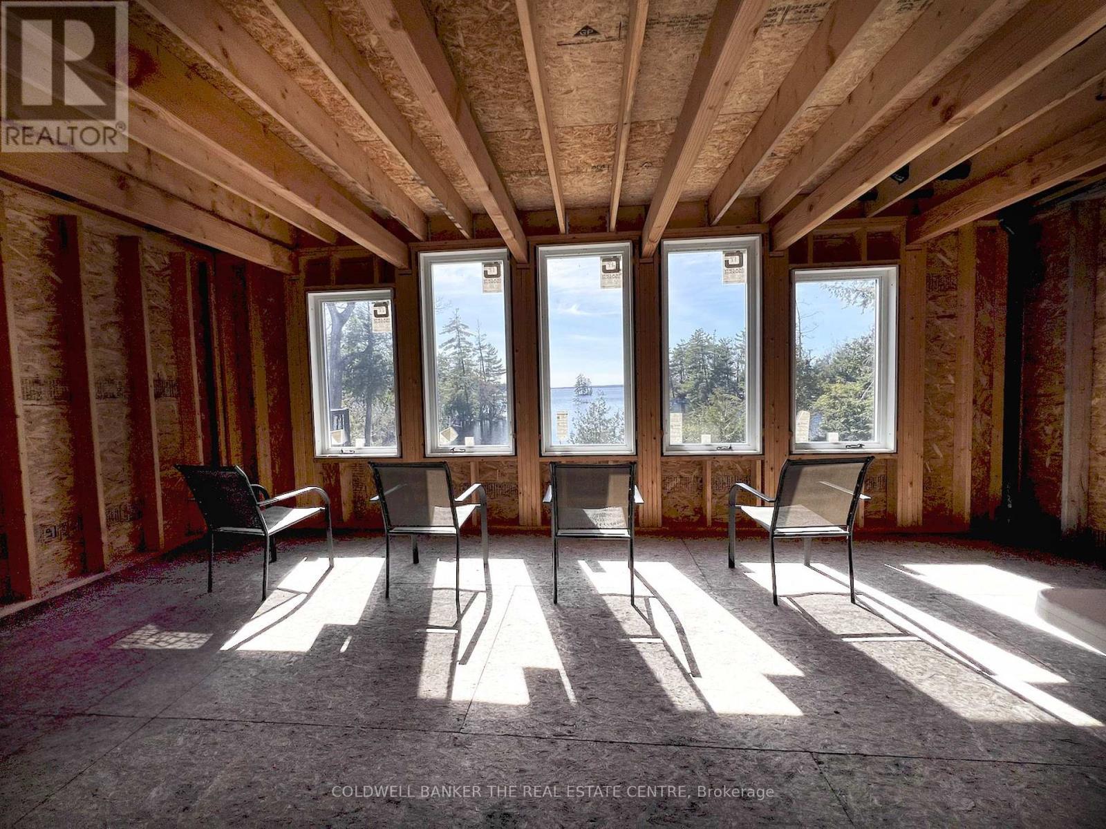 16 Evergreen Way, Trent Lakes, ON - Indoor Photo Showing Other Room