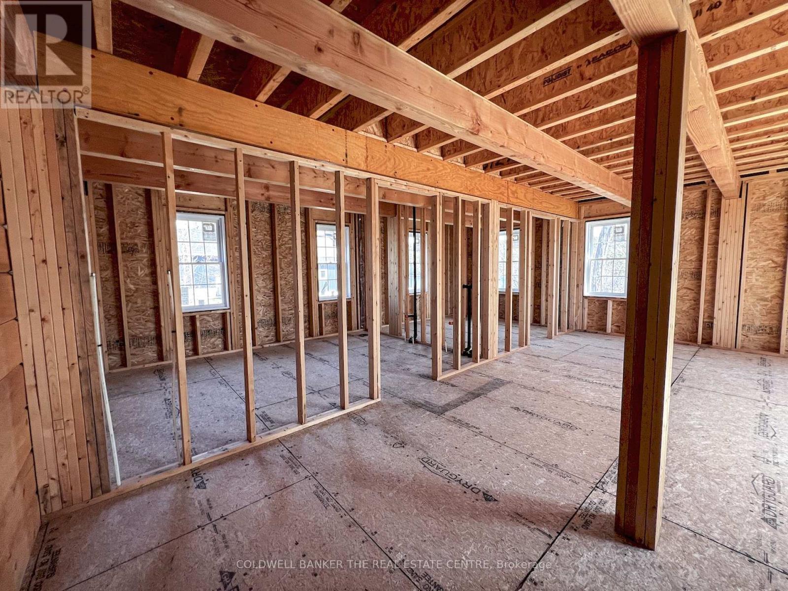 16 Evergreen Way, Trent Lakes, ON - Indoor Photo Showing Other Room