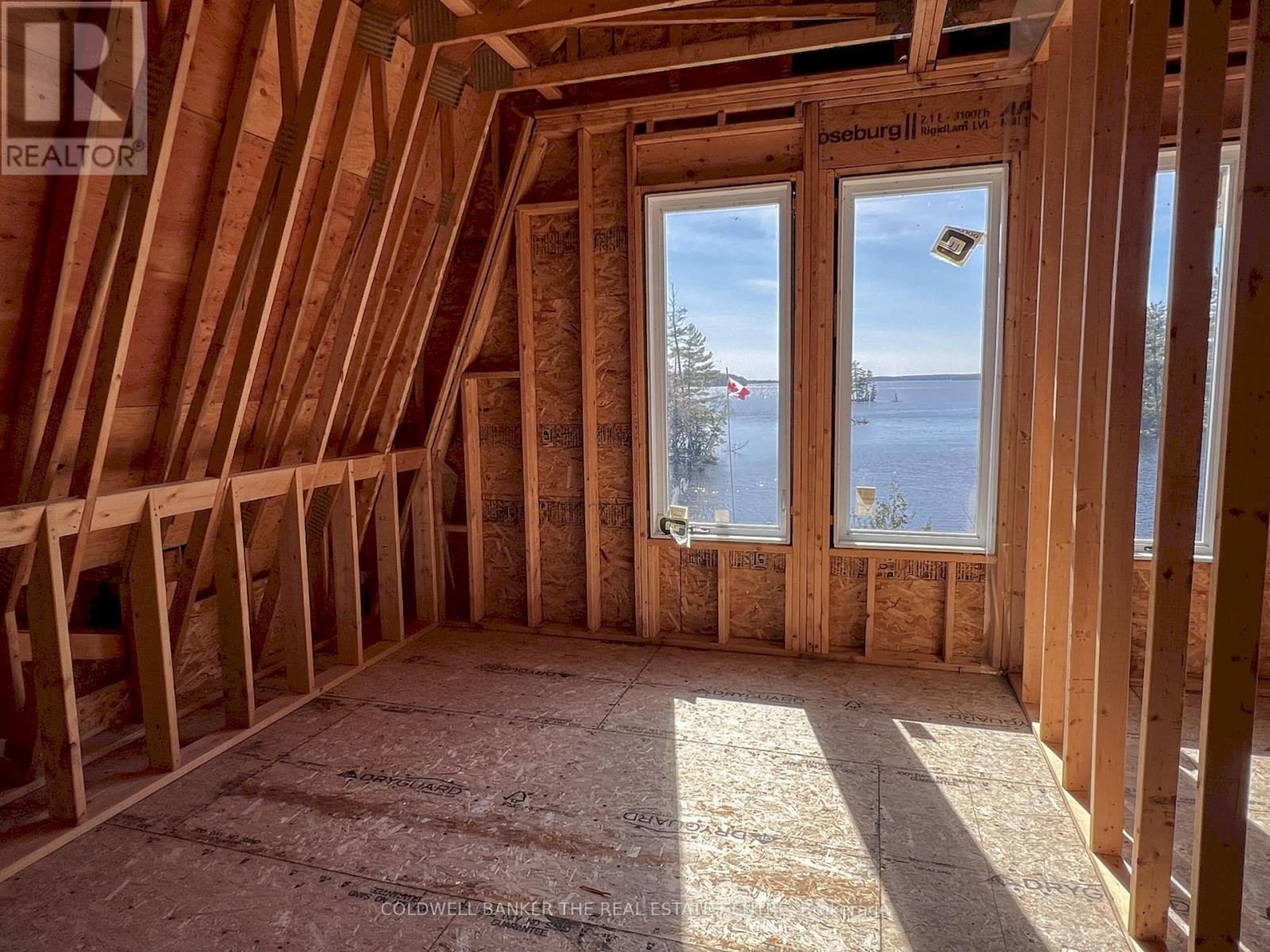 16 Evergreen Way, Trent Lakes, ON - Indoor Photo Showing Other Room