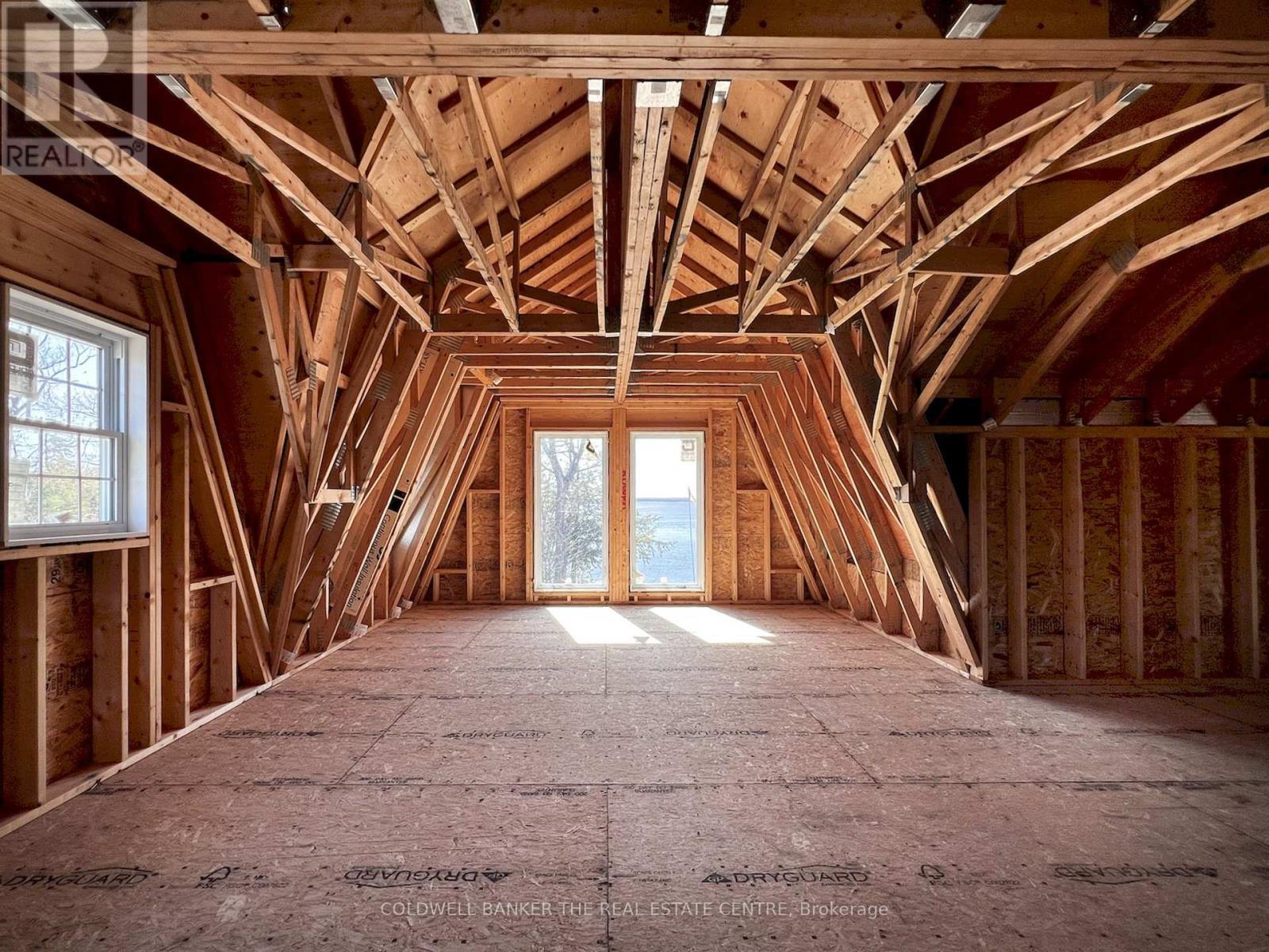 16 Evergreen Way, Trent Lakes, ON - Indoor Photo Showing Other Room