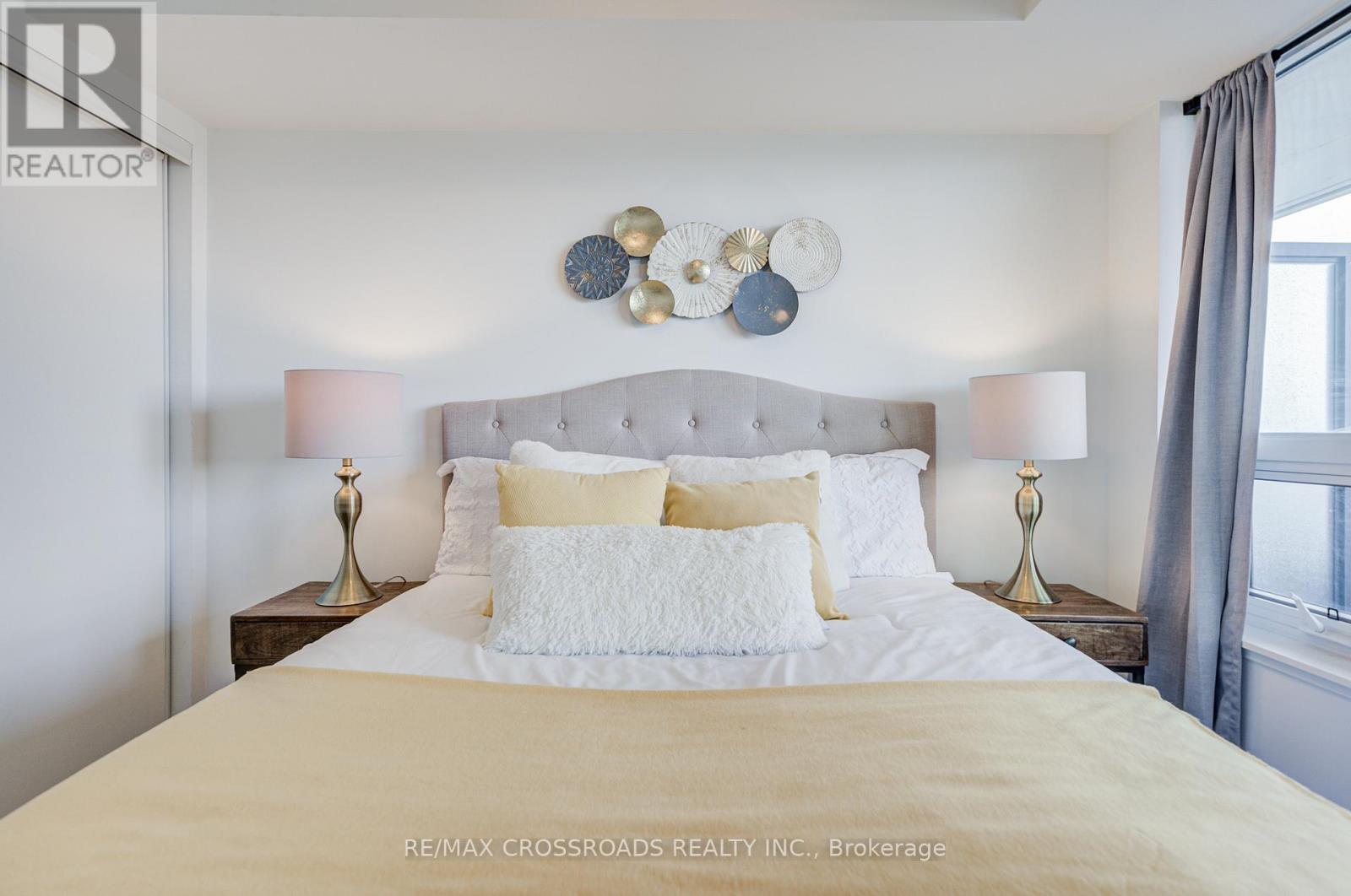 1506 - 1455 Celebration Drive, Pickering, ON - Indoor Photo Showing Bedroom
