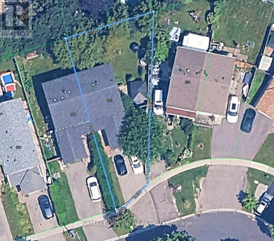 582 Lakeview Avenue, Oshawa, ON -