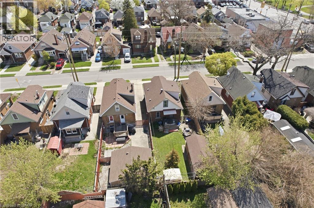 21 Weir Street N, Hamilton, ON - Outdoor With View