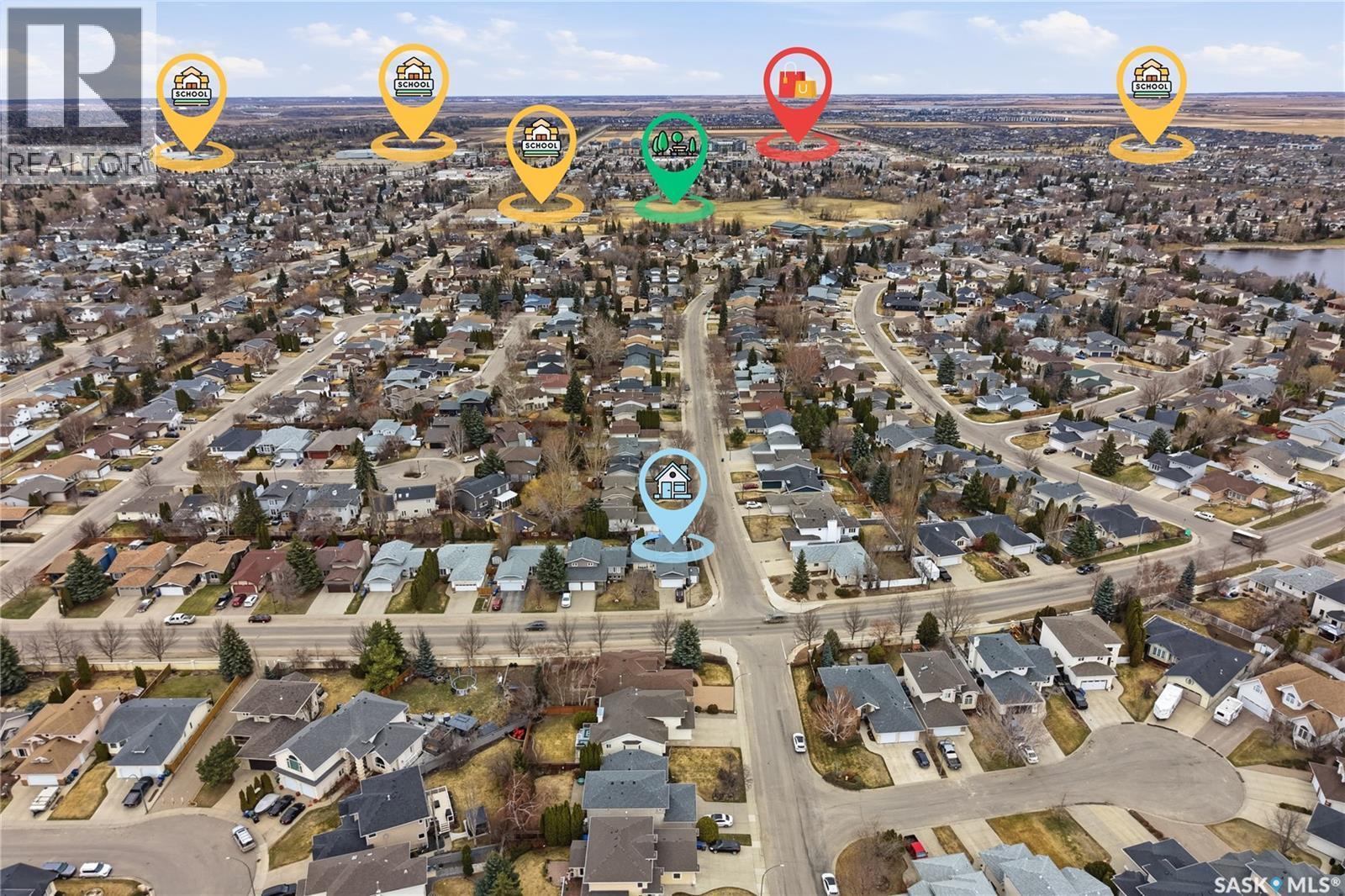911 Chotem Crescent, Saskatoon, SK - Outdoor With View