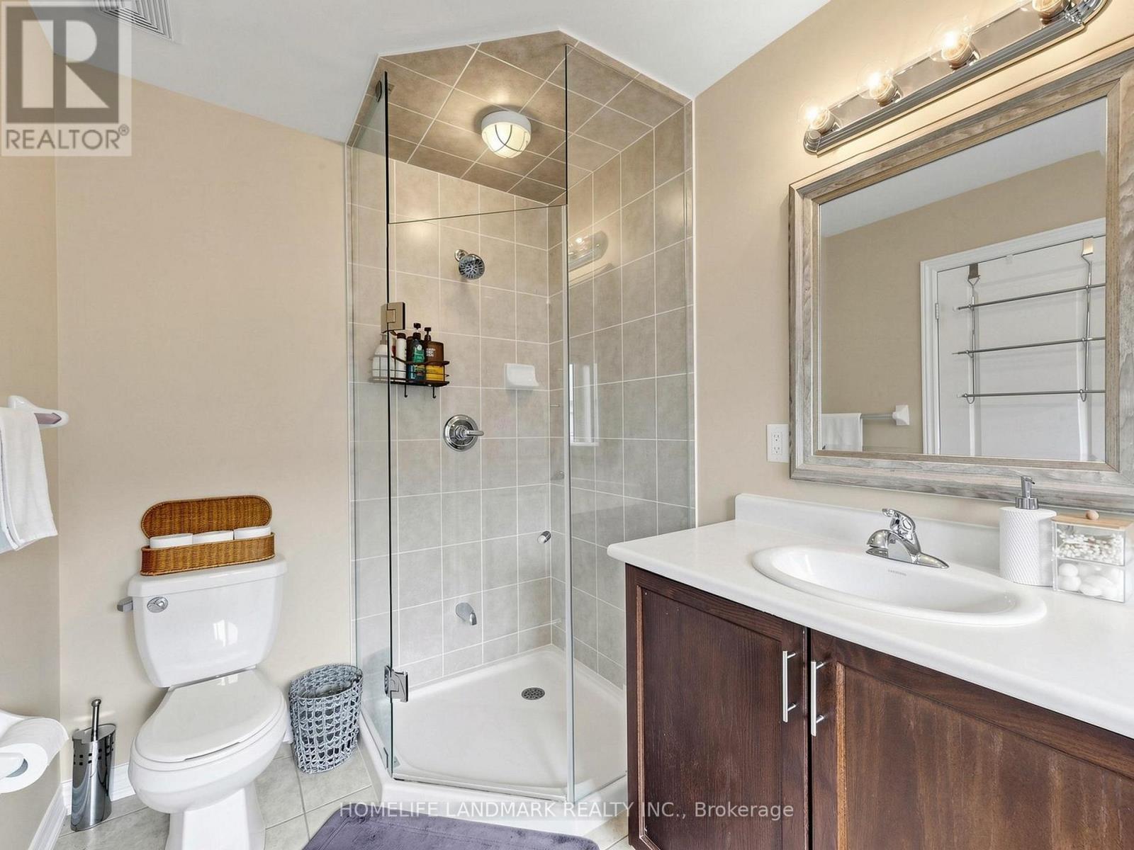 31 True Blue Crescent, Caledon, ON - Indoor Photo Showing Bathroom