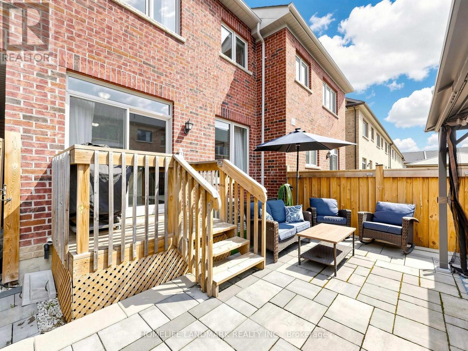 31 True Blue Crescent, Caledon, ON - Outdoor With Deck Patio Veranda