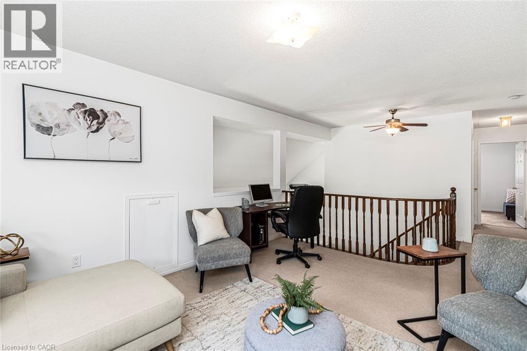 102 Moore Crescent, Ancaster, ON - Indoor