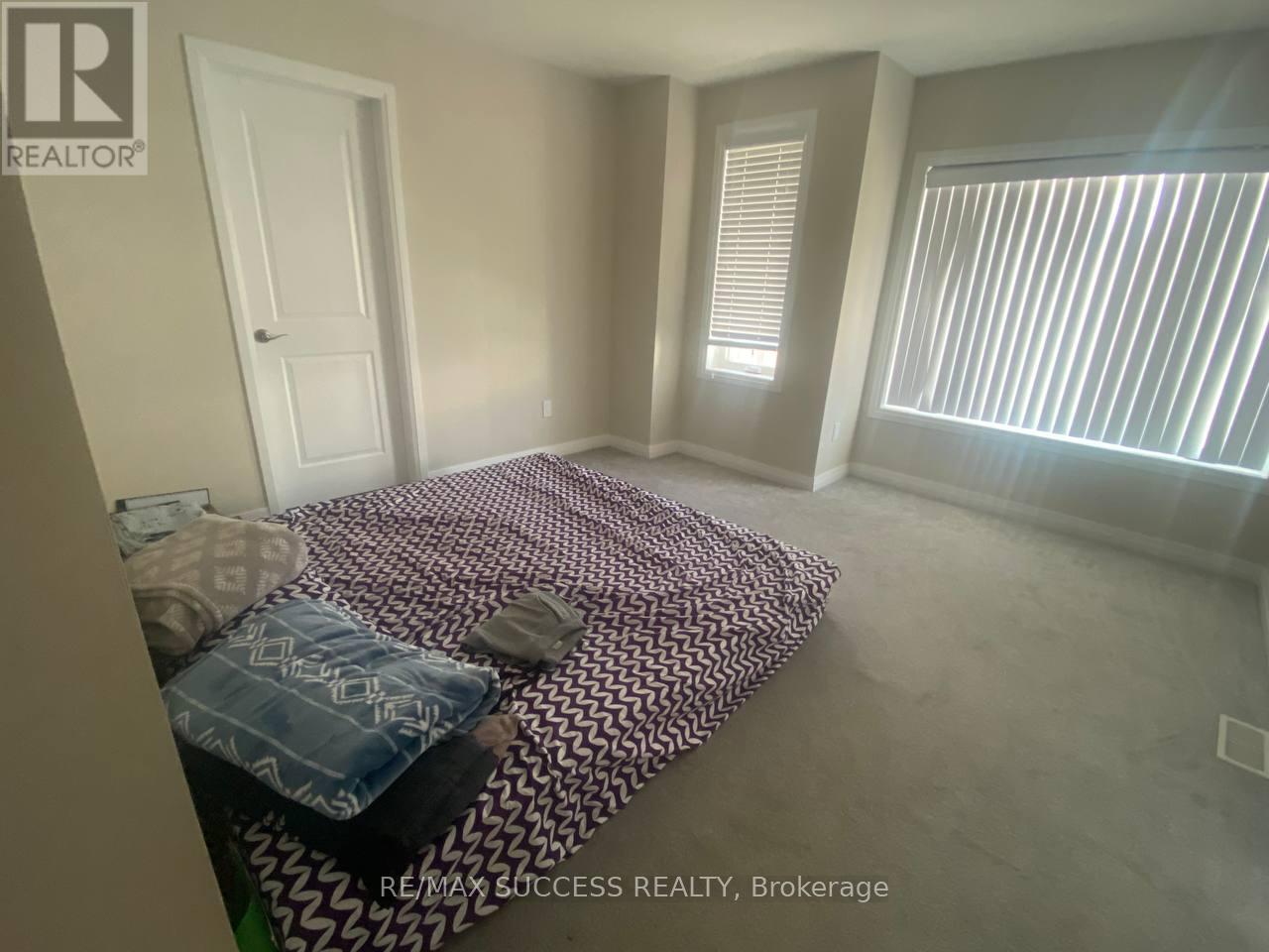80 Progress Crescent, Kitchener, ON - Indoor