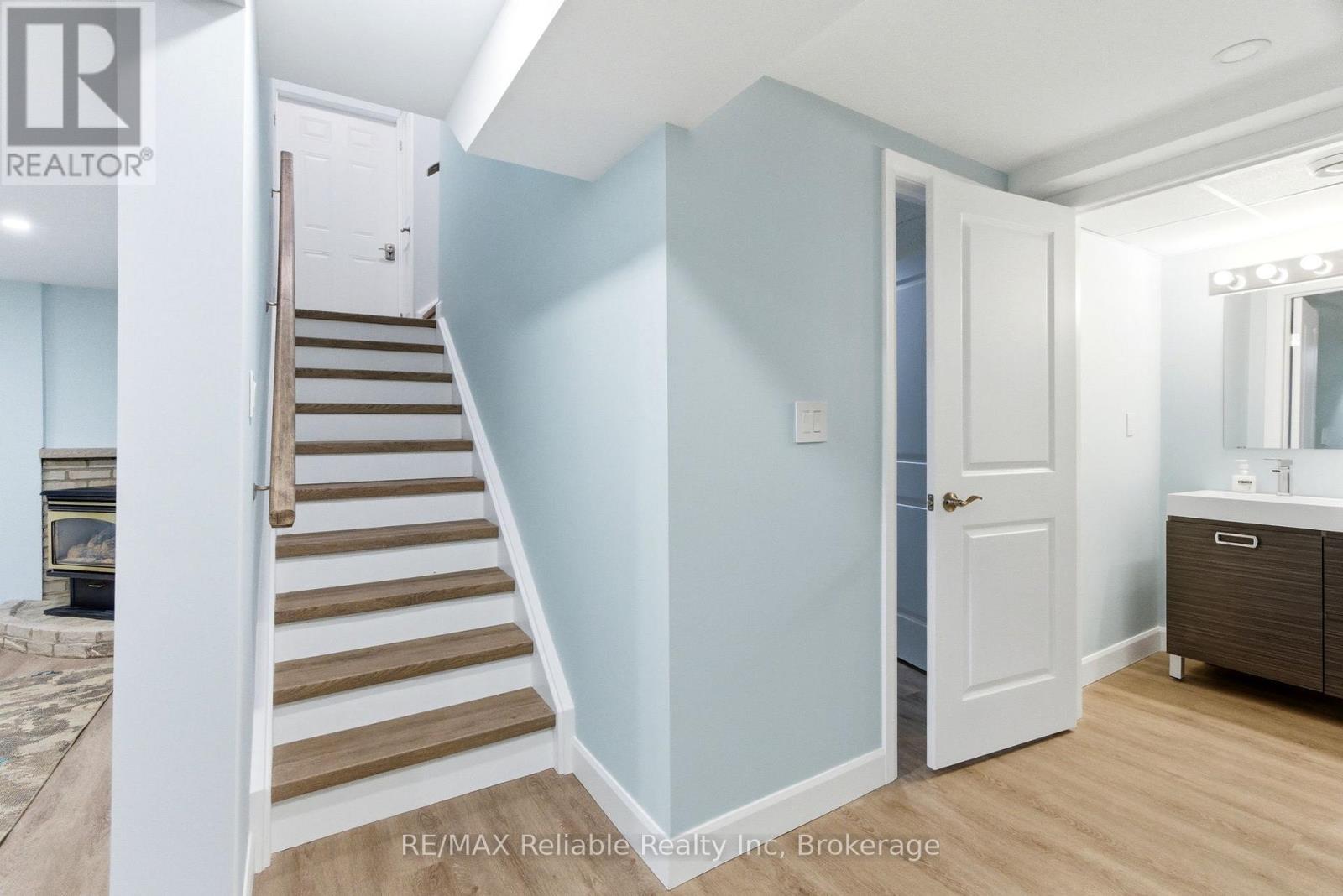 313 Krohmer Drive, Goderich (Goderich (Town)), ON - Indoor Photo Showing Other Room