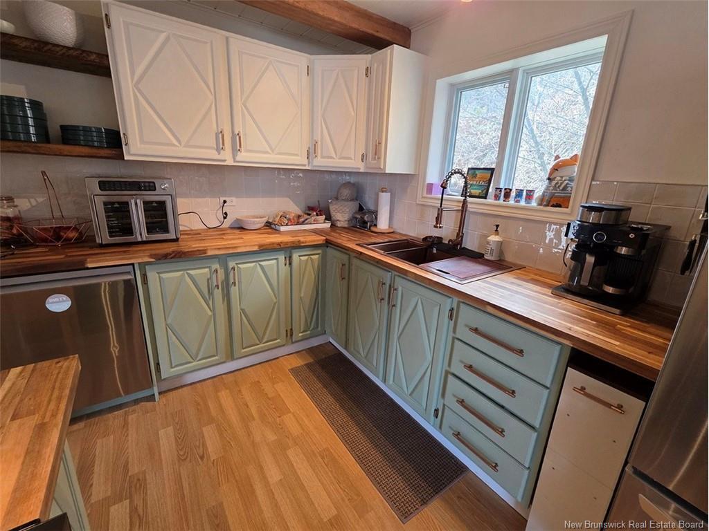 5722 Centrale St, Lac Baker, NB