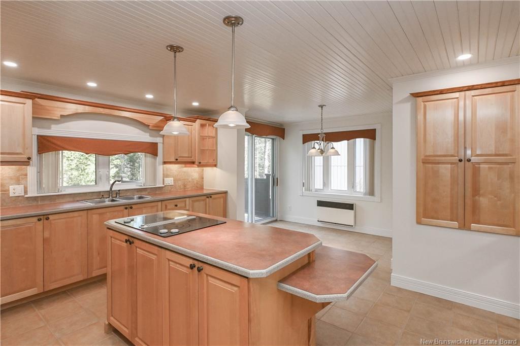 14 Chaleur St, Maisonnette, NB