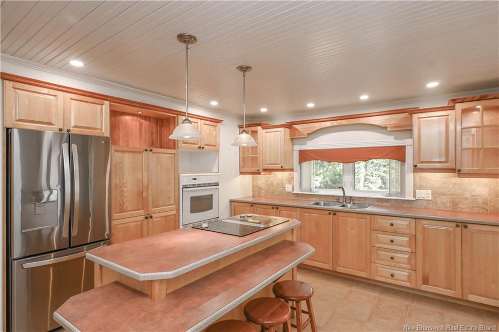 14 Chaleur St, Maisonnette, NB