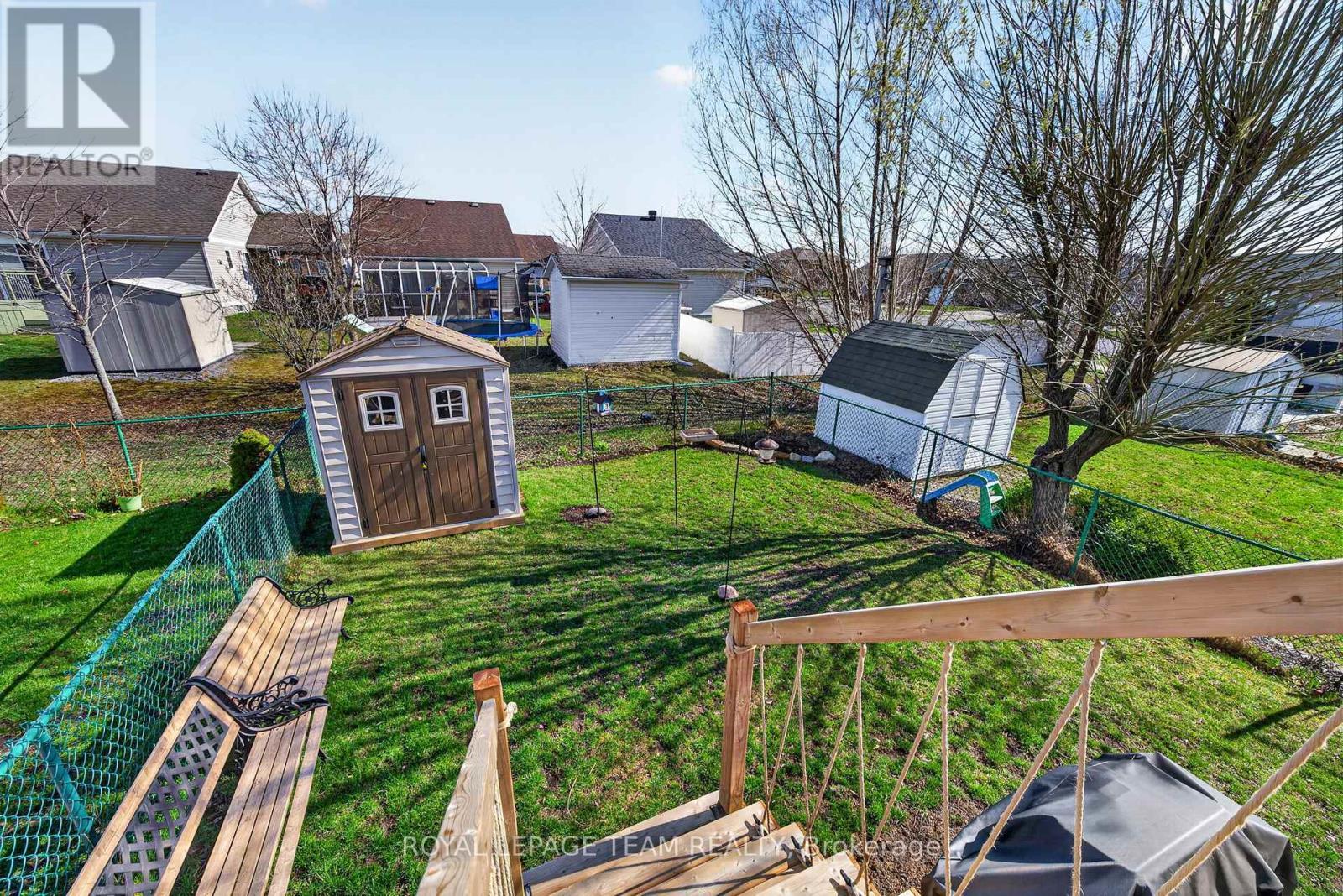 106 Hemlock Crescent, Cornwall, ON - Outdoor
