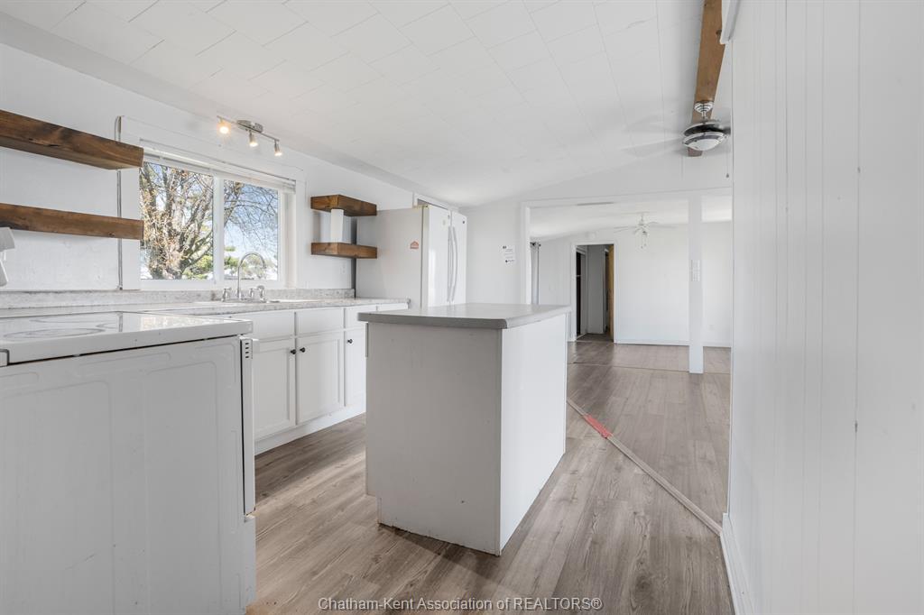 1628 Tilton Line, Wheatley, ON