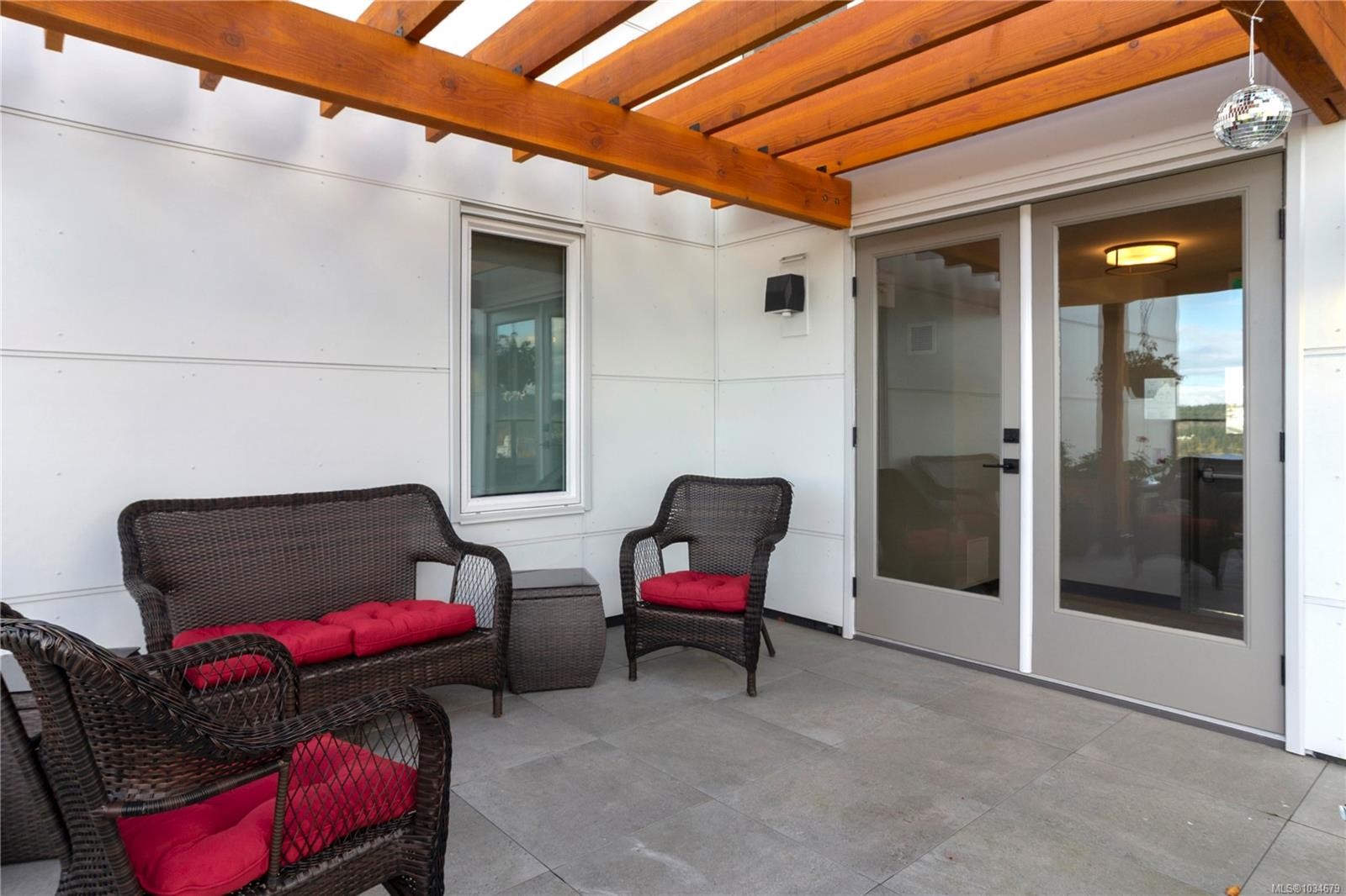 402-201 Dogwood Dr, Ladysmith, BC - Outdoor With Deck Patio Veranda With Exterior