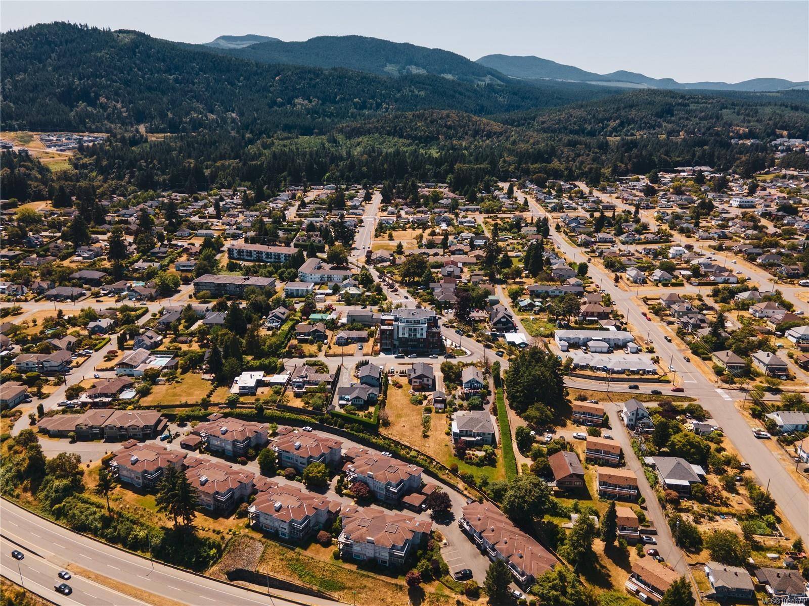 402-201 Dogwood Dr, Ladysmith, BC - Outdoor With View