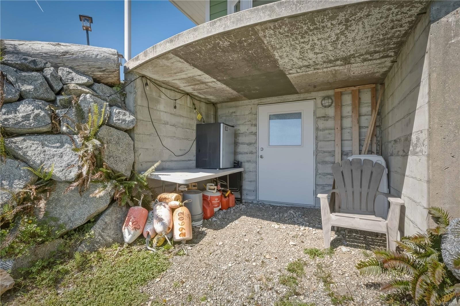 1006 Seventh Ave, Ucluelet, BC