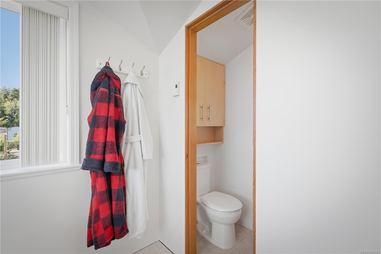 1006 Seventh Ave, Ucluelet, BC
