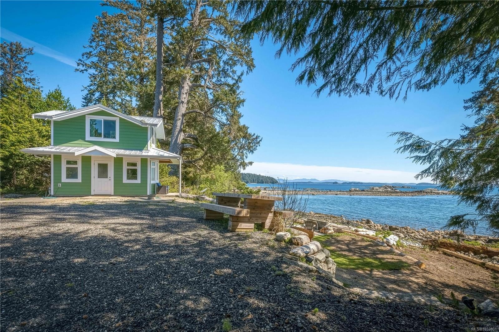 1006 Seventh Ave, Ucluelet, BC